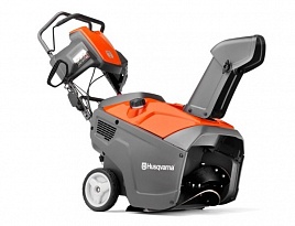 Бензиновая снегоуборочная машина HUSQVARNA ST 151 Бензиновая снегоуборочная машина HUSQVARNA ST 151